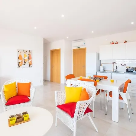 Katty Villa *